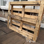 Perfect unwanted pallet Unwanted wooden pallet. Can be left on footpath to takeaway SW4 - removed for £26