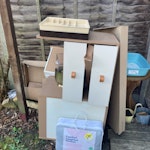 dresser/table flooring/misc as per photos plus some cardboard and small misc items N20 - removed for £130