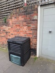 misc waste misc waste in front garden, can be picked-up anytime SW6 - removed for £95