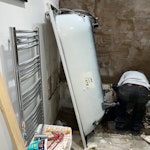 bath 180cm porcelain bath. Ideally need a couple of people take it out of the house. need to go through two doorways. Also like 3/4 bags of tiles and other waste. N7 - removed for £286