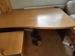 Large office desk dismantled Large good condition desk, dismantled. The top is too heavy for two oldies to lift! It's on the second floor. Parking in drive outside front door RG1 - removed for £91
