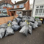 93 BAGS OF EXPANDING FOAM 93 BAGS OF EXPANDING FOAM, VERY LIGHT BUT HAVE VOLUME TO THEM. B90 - removed for £400