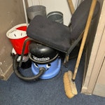 Shop Removals 1 broken hoover
1 broken chair TW4 - removed for £67