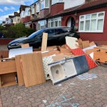 kitchen, appliences and tiles kitchen, appliances tiles UB6 - removed for £286