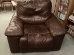 Electric Reclining Armchair Leather electric reclining armchair heavy and bulky IP29 - removed for £130