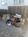 Builders and other waste Builders waste (including rubble), plant pots, wood and general waste NW2 - removed for £176
