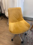 office chair and desk a desk (140x70) and an office chair E2 - removed for £65