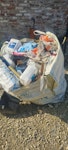 Buildiers/ Garden Rubbish Mix of Rubbish, includes all in photo's - less the full pallets that are to be left.

Some garden rubbish, some builders rubbish etc. DN21 - removed for £714