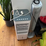 2 fans large box 2 fans (white one works) and a large cardboard box NW6 - removed for £59