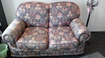 furniture 2 seat sofa, 1 seat sofa, leaf table, 2 office chairs B9 - removed for £143