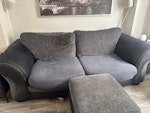 3 seat sofa with pouffe 3 seat sofa with pouffe. Parking 1 hour free on the street. House entrance is narrow, not sure if the sofa needs to be dismantled prior. DA11 - removed for £117