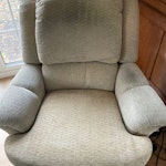 Electric reclining chair Reclining electric chair still works but fabric a bit worn GU22 - removed for £78