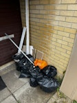 8 bags, bucket, board 8 bags, bucket, board SE15 - removed for £119