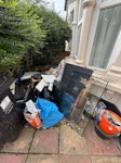 Worktop, bucket, rubble, debri Worktop, bucket, rubble, general waste / debris E5 - removed for £169