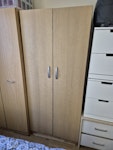 wardrobe the wardrobe is in good condition N19 - removed for £65
