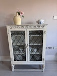 cabinet-TV unit- table all in good condition: cabinet-TV unit- coffee table SW19 - removed for £65