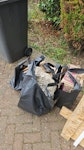 6 Doors, wood off cuts, tiles 6 doors that were recently removed. Some wood off cuts (totalling to about 2 boards of 8'*4') Some flooring that was removed (about 2 sq.m mostly tiles) packed in cardboard+rubbish bags.
Location - East Barnet EN4 - removed for £130