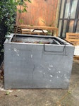 Big plant pot 1 large garden planter with soil and dead leaves inside. Ground floor with easy access. W4 - removed for £117