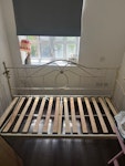 day bed + trundle + foams day bed +trundle ( without mattresses) + 3 Little, light foams - part of a foldable bed, they are broken / they are all old and broken but still works - they need to be disassembled / budget £75 max WD17 - removed for £91