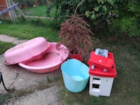 Collection of items collected by Cooks Distribution
