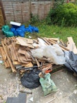 Bags of rubble and timber About 10 small bags of rubble and some timber wastage.
Access from the garden E14 - removed for £169