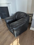 Armchair One armchair, as per the picture SE10 - removed for £52