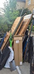 Wooden shed It's an old bar/shed that we had in the back garden. It's currently in my front garden I have attached photos you can pull up in front of black gates and load van if that's ok if not I can try and move it to on the street of Doric way but would be helpful if It could be collected from garden. You can come early morning no problem or anytime there is a code to gate if you wanted to collect at a time that suits you. NW1 - removed for £117