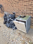 metal,dishwasher ,rubble two bags of metal,others are rubble,dishwasher and metal trays RG22 - removed for £117