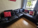 Sofa and Broken Table 1 x Large Black Leather L-Shaped Sofa (splits into 2 parts) and 1 x Broken Tabls
Location: Flat in Ladbroke Grove (W10) – requires internal collection and lifting from inside the property. W10 - removed for £169