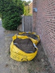2 hippobags of soil and rubble 2 hippobags of soil dug out for shed base. 1 midi hippobags, one megabag (advertised as 1 and 1.5 ton) SS16 - removed for £390