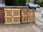 2 wooden pallets NG2 - removed for £31