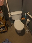 complete WC with cistern complete WC with cistern - Outside for collection HU7 - removed for £50