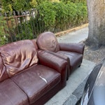 1 armchair, 1 sofa The furniture is already on the street, it just needs to be picked up. Only need to carry from the street into the van. N1 - removed for £156