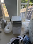 air con unit portable air con unit that could probably be easily fixed! SW6 - removed for £26