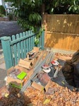 All as per photo inc rails etc all as per photo in front garden TW9 - removed for £100