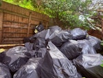 295 BAGS OF EXPANDING FOAM 295 BAGS OF EXPANDING FOAM, VERY LIGHT BUT HAVE VOLUME TO THEM. LE15 - removed for £800