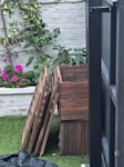 Garden furniture all dimantled Wooden garden furniture SW6 - removed for £64