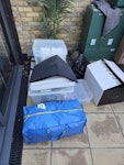 a small house move waste. house move excess clearance. all packaged in plastic boxing. its some electronic items and tired linen.       
a quick pickup appreciated. N4 - removed for £71
