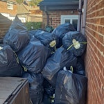 75 bags of expanding foam 75 bags of expanding foam, very light but have volume to them. TS7 - removed for £238