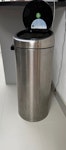 Steel Brabantia bin A steel Brabantia bin. No waste inside. Can be reused. SW3 - removed for £65
