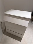 IKEA four chest drawer IKEA 4-drawer chest, broken. Currently inside the flat on the 8th floor. Lift available. Need collector to come inside and carry it down. Clear access through doors. N1 - removed for £64