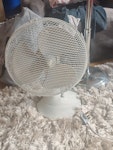 electric junk I have 3 fans to be collected and 3 heated blankets. The heated blankets don't work neither does 2 fans. 1 tower fan is working however very poor power SG7 - removed for £94