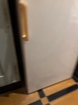 Broken fridge Broken fridge.
Please note small gap between wall and sink counter so will need to be lifted. Also stairs up to street level. W14 - removed for £77