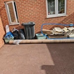 OFF CUTS OF VINYL FLOORING OFFCUTS OF VINYL FLOORING
***PLEASE DO NOT TAKE THE ROLL OF FLOORING, JUST THE OFFCUTS*** GL2 - removed for £106