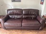 3 seater leather settee Large 3 seater settee B90 - removed for £104