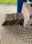 16 slabs, 2 small bags 16 slabs, 2 small bags S41 - removed for £225